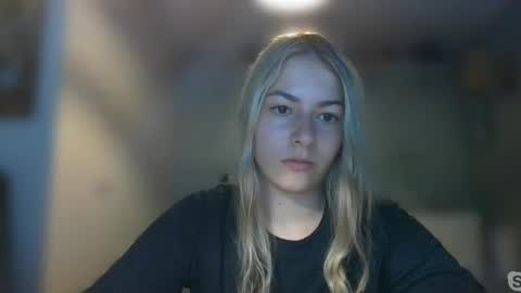 Rosie online show from February 3, 8:02 am