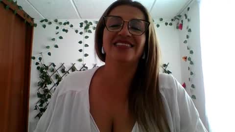 Rossana  online show from November 19, 7:58 pm
