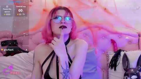 rossiie_hunt_ online show from October 18, 6:42 pm