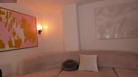 Rossie Rivers online show from April 15, 11:55 am