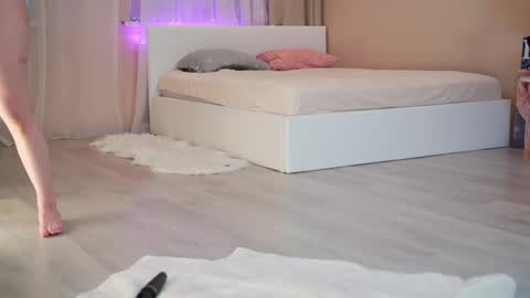 Hi Im Maria Check my Bio  online show from February 22, 10:40 am