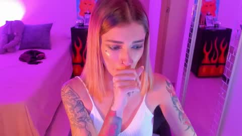 rot_wallace online show from March 17, 11:20 pm