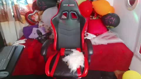 rous_kinky online show from October 29, 9:50 pm