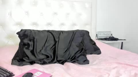 rouse_sexy_hotxx77 online show from April 8, 1:41 am