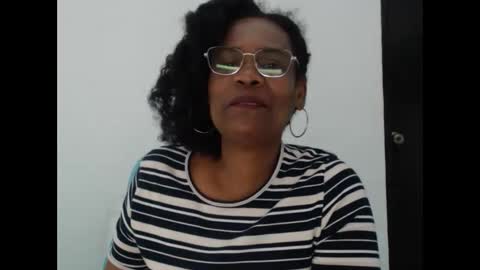 luxa online show from October 2, 10:48 pm