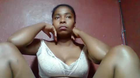 rovaelyah online show from January 18, 11:39 am