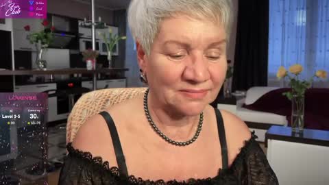 Roxana online show from February 13, 2:52 pm