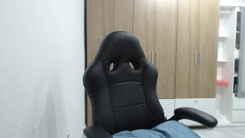 Roxana online show from March 6, 2:17 am