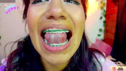 roxxy online show from November 28, 9:40 pm