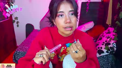 roxxy online show from December 19, 3:43 am