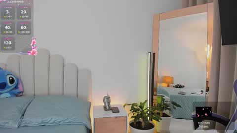  R O X I E  online show from February 26, 4:22 am