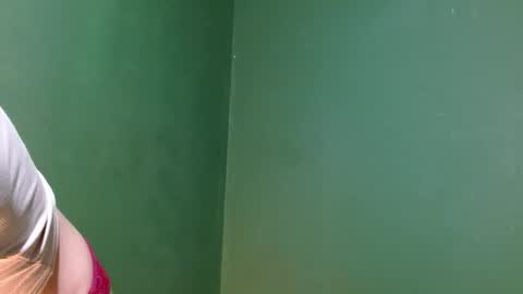 Roxie online show from September 19, 2:32 am