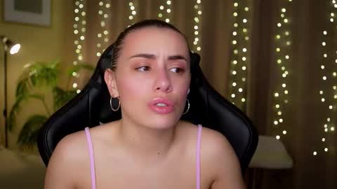 roxxxete online show from January 13, 4:33 pm