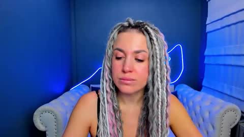 Roxy online show from January 14, 1:43 am