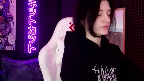 roxy_riot_ online show from March 8, 1:48 am