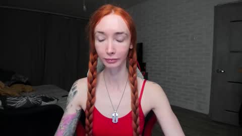 Roxy online show from November 11, 9:45 pm