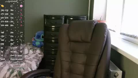 ruby_doyle online show from October 1, 5:12 am