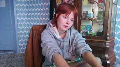 rubylynxxx online show from April 24, 11:02 am