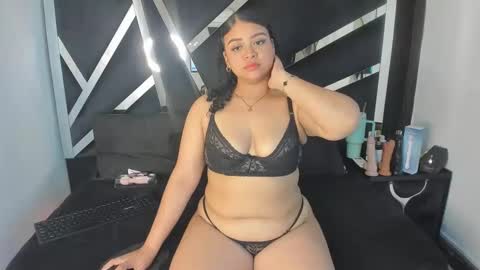 rubyxht online show from September 19, 12:59 pm