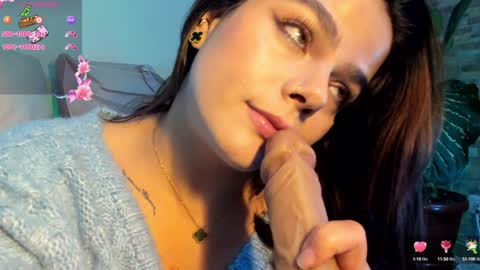 Lorenn online show from January 21, 8:11 pm