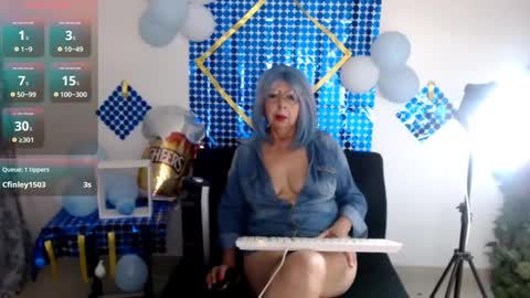 ruth_blue21 online show from September 23, 1:04 am