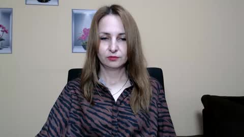 Ruth online show from April 13, 11:22 am