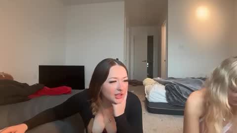 ryleegrace online show from March 13, 7:48 pm