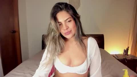 Leslie Beltrn online show from September 12, 2:34 am