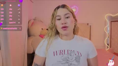 saaya_tay online show from February 3, 3:04 am