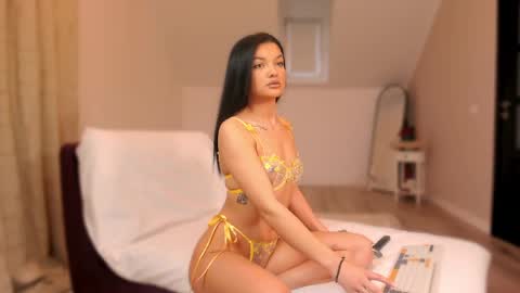 Sabrina online show from March 10, 5:54 am