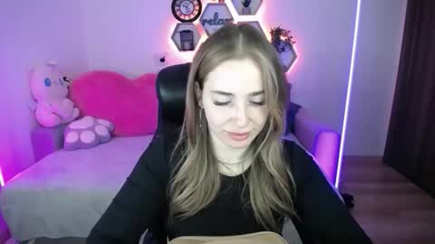 Sabrina Violet online show from April 10, 8:20 am