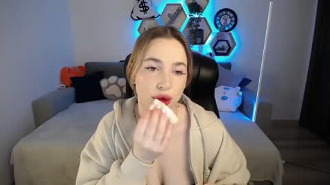 Sabrina Violet online show from February 21, 9:12 am