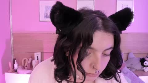 Ig  online show from March 8, 12:42 am