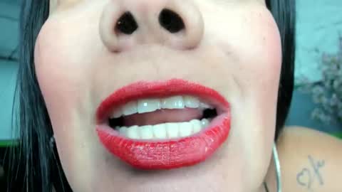 Sailon online show from October 1, 9:31 pm