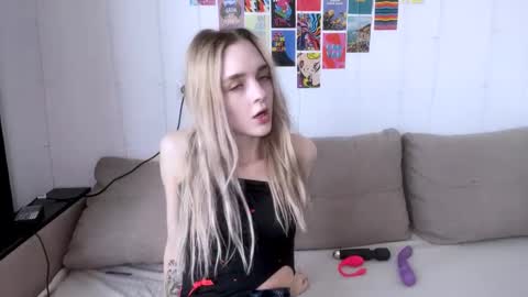 Sofia online show from February 15, 8:44 am