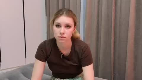 Ariel online show from June 14, 9:15 pm