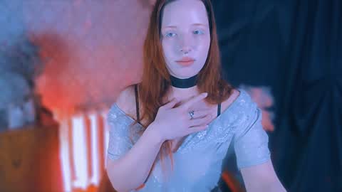 Sally online show from December 10, 2:39 pm