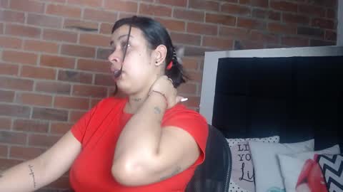   online show from January 8, 12:37 pm