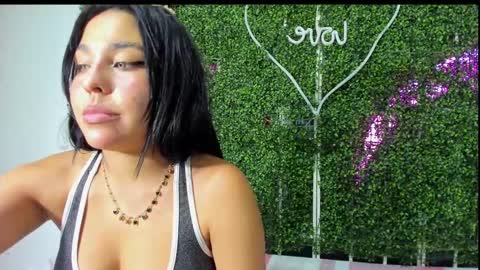 salome online show from February 2, 8:19 pm