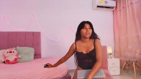 salome_horny3 online show from April 11, 9:40 pm