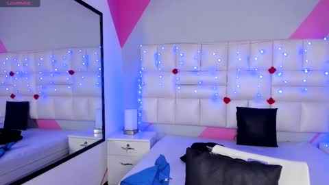 Salome Rose online show from March 5, 8:12 pm