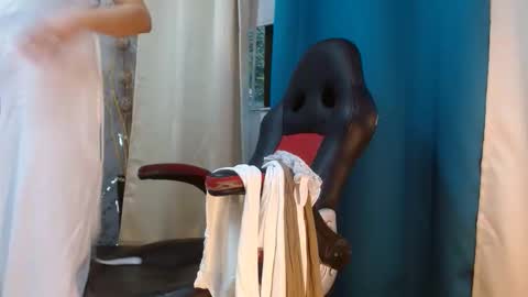 samanta online show from October 5, 11:37 am