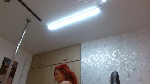 samanta online show from February 4, 11:49 am