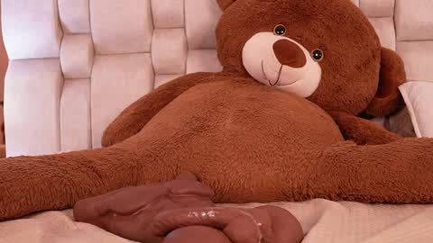 samantavazquez online show from April 2, 1:41 pm