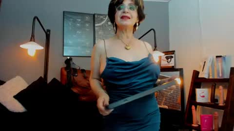 Sam online show from May 30, 3:15 am