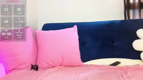 Samantha Ros online show from March 3, 1:28 pm