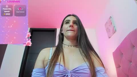 samanthamillher1021 online show from March 28, 4:28 pm