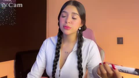 Sammy  online show from January 9, 9:06 am