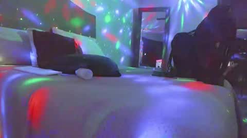 Yaya online show from March 21, 3:00 am