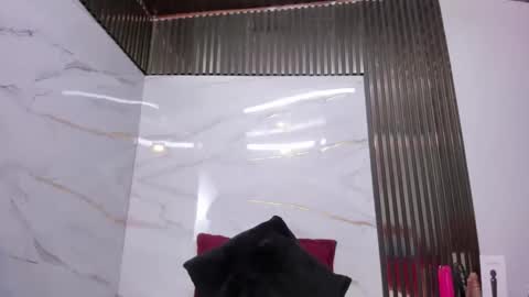 samevanshot online show from November 12, 8:51 pm